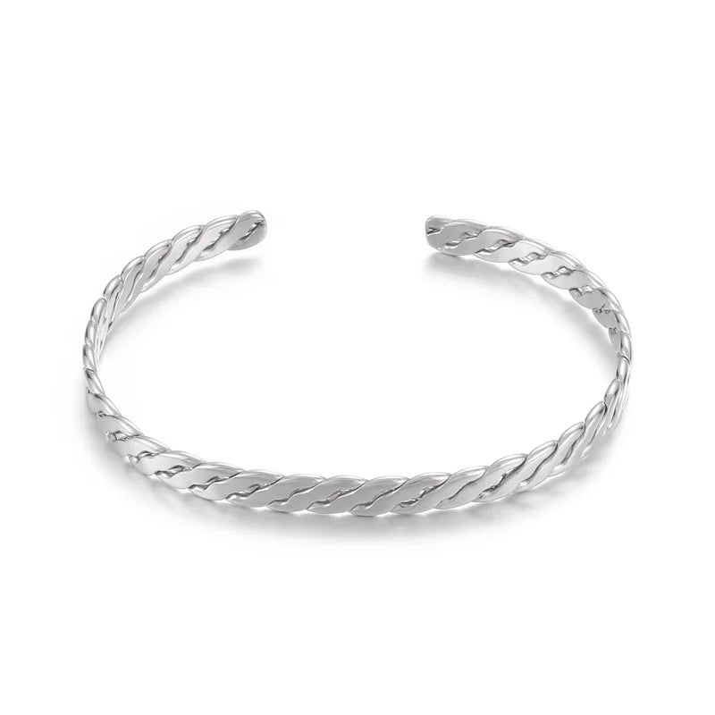 Braided C Bracelet