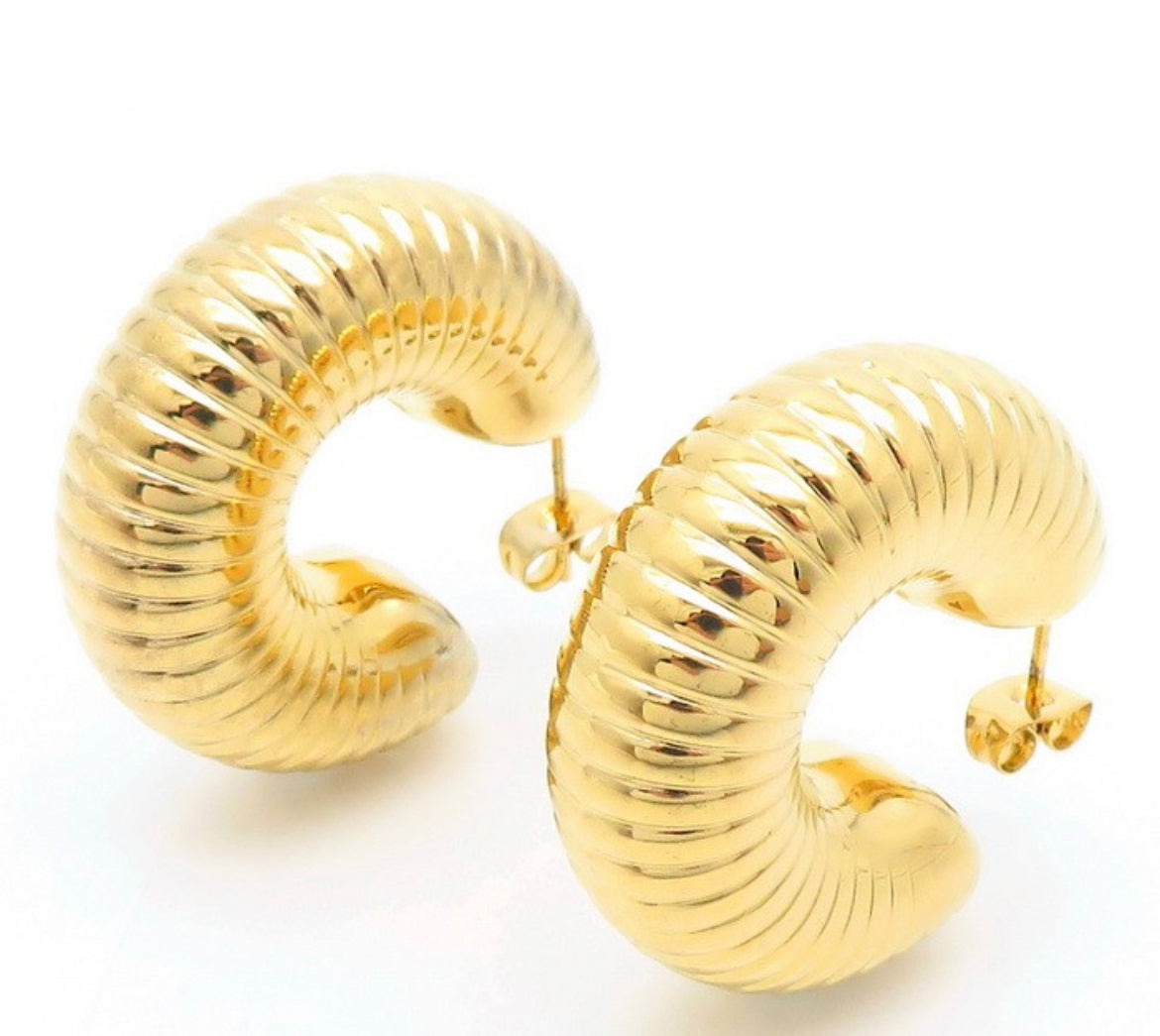 C Beach Earring